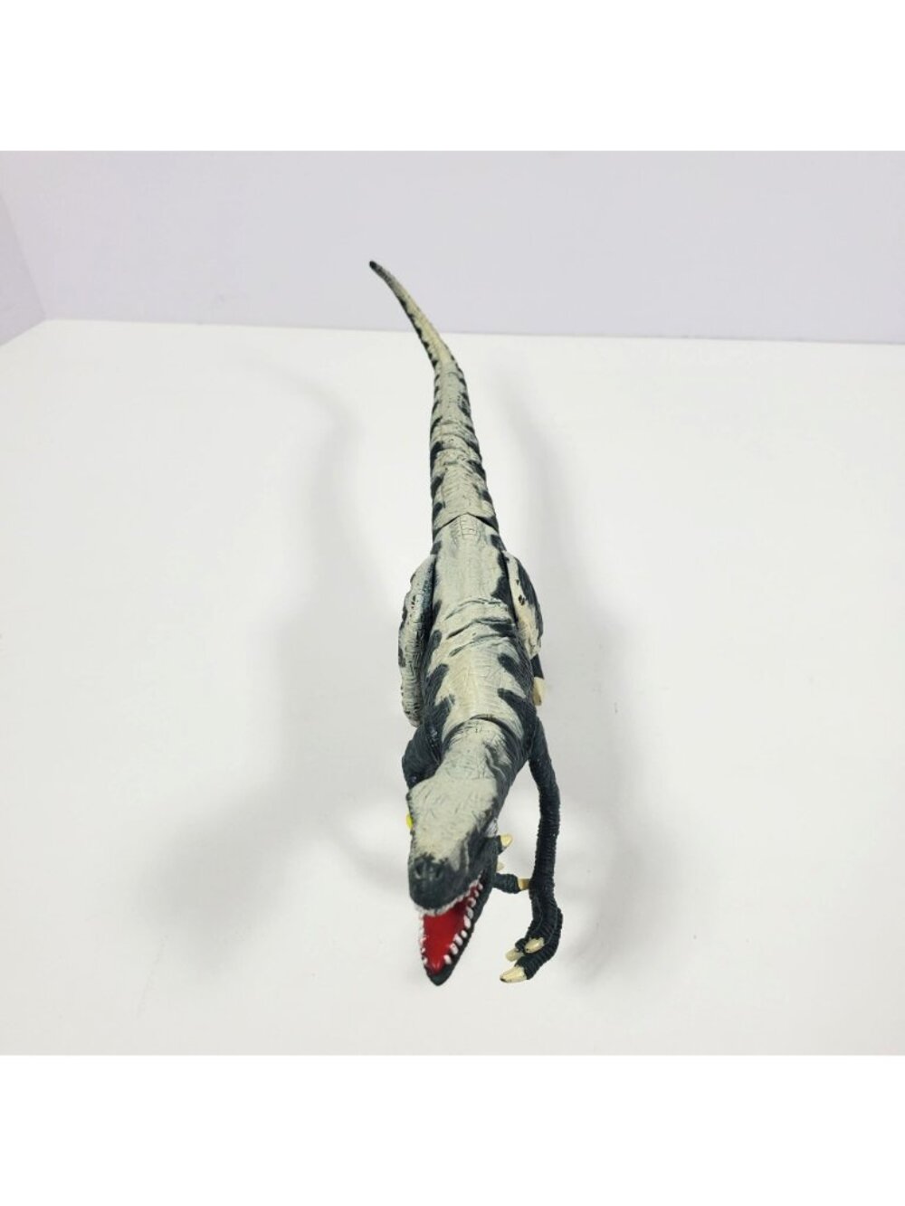 Velociraptor Cyclops Dinosaur Jurassic Park 1997 UCS Amblin - Picture 12 of 16